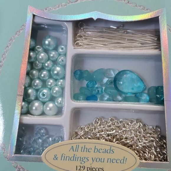 Design & Style necklace & earring kit - Picture 2 of 8